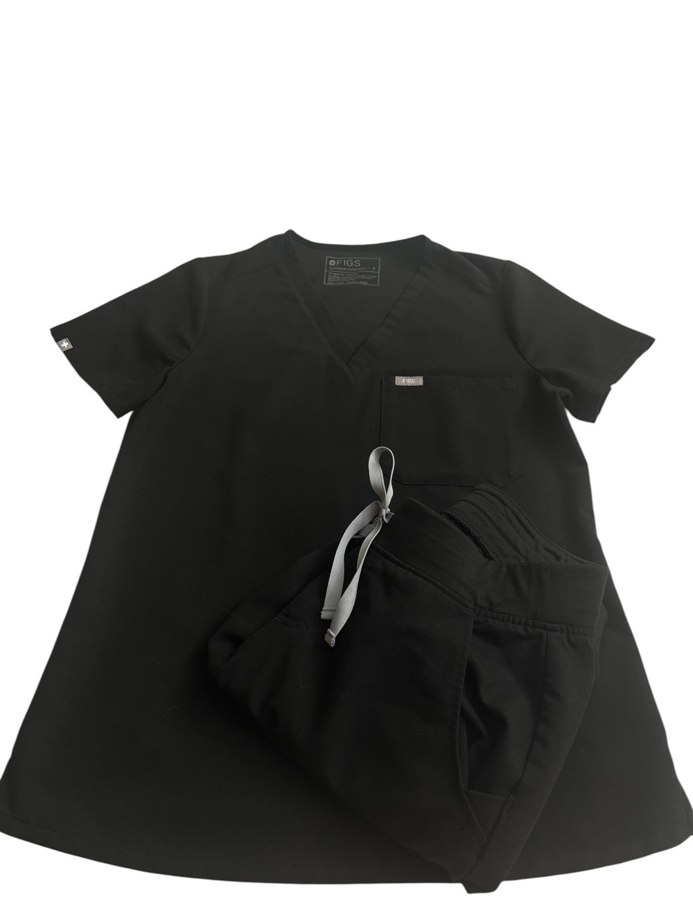 Figs Women’s Scrub Set Black Small Catarina Scrub Top & Small Zamora Scrub Pants